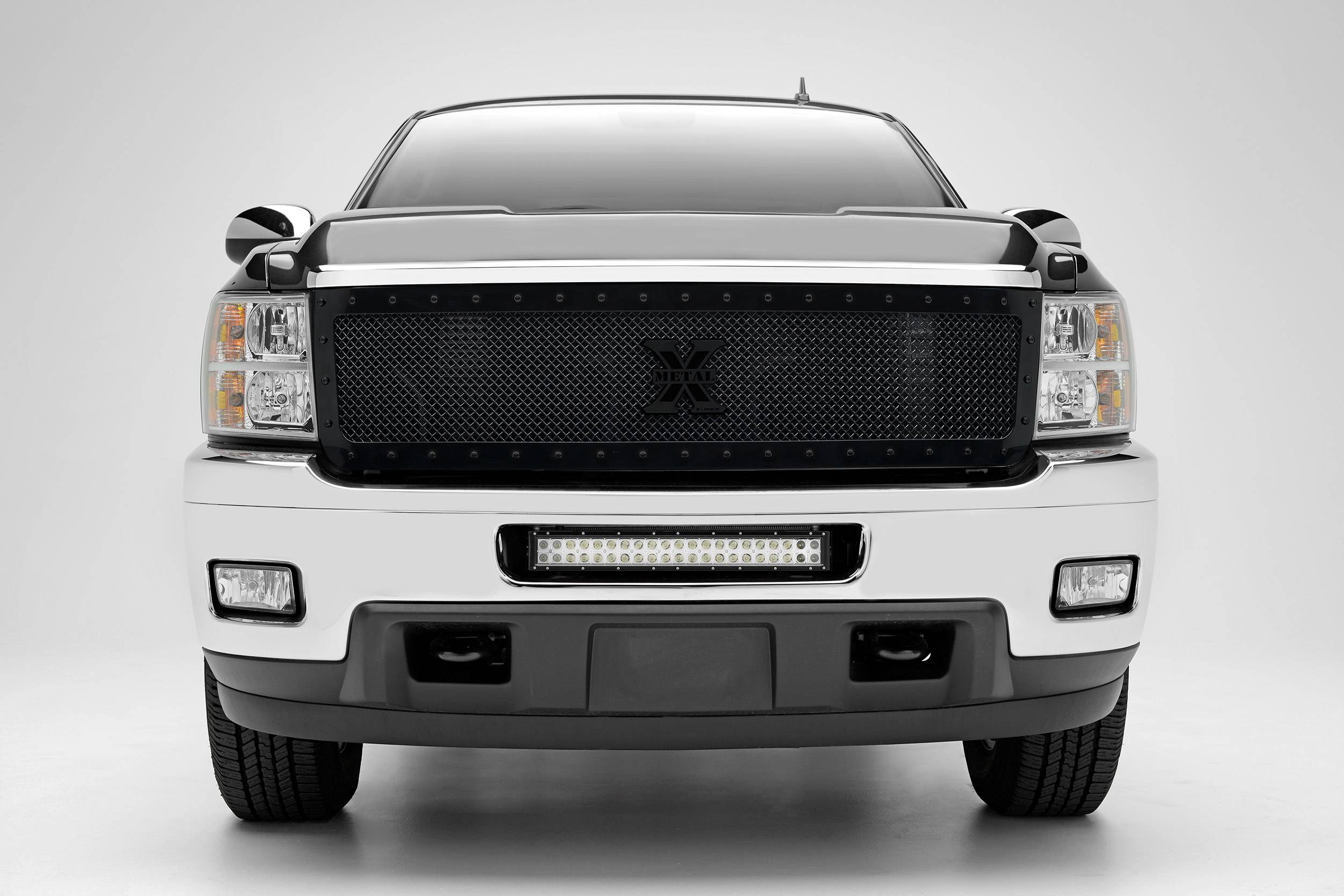 ZROADZ OFF ROAD PRODUCTS - 2011-2013 Chevrolet Silverado 2500, 3500 Front Bumper Center LED Kit with (1) 20 Inch LED Straight Double Row Light Bar - PN #Z321151-KIT - On Sale - Image 1