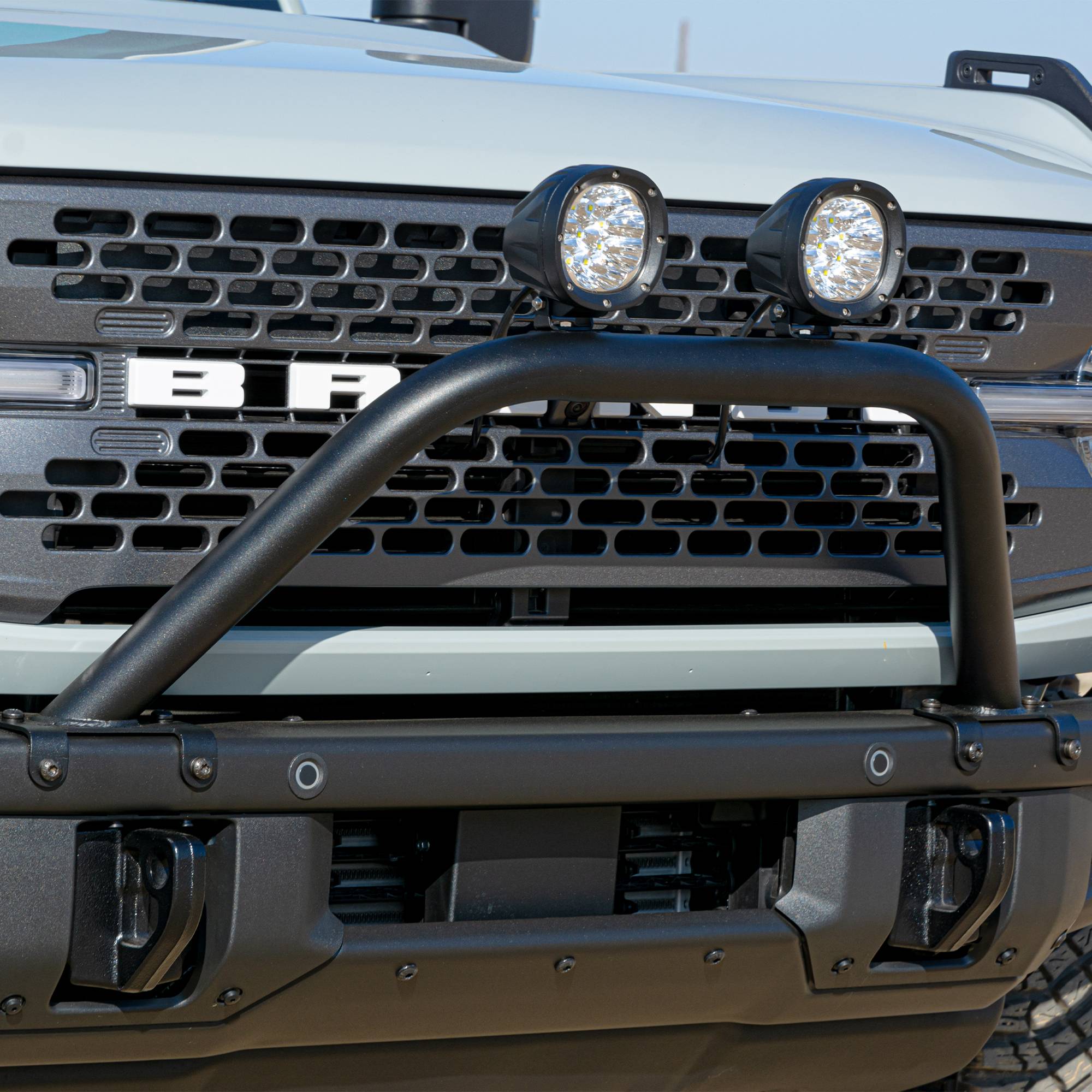 ZROADZ OFF ROAD PRODUCTS - 2021-2026 Ford Bronco Prerunner Baja Bar (Standard Hoop) LED Kit Includes (2) 4 inch Round White ZROADZ LED Pod Lights - Part # Z325441-KIT - Image 1